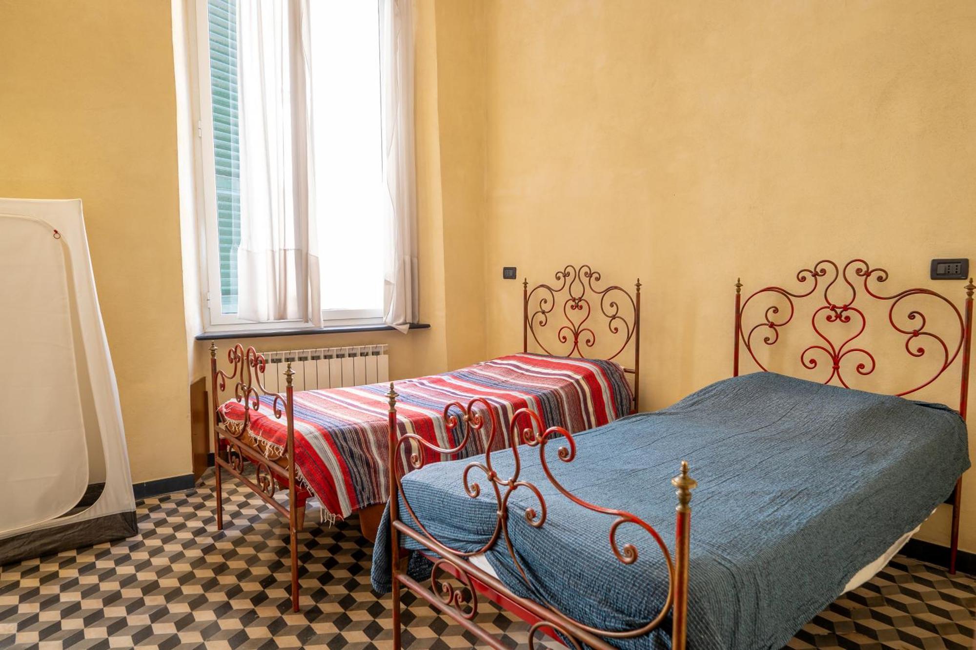 Lovingenoa - Prione - Green House *