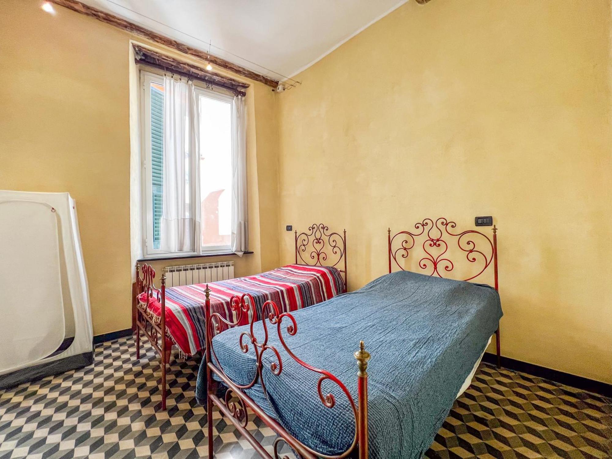 Lovingenoa - Prione - Green House Genua