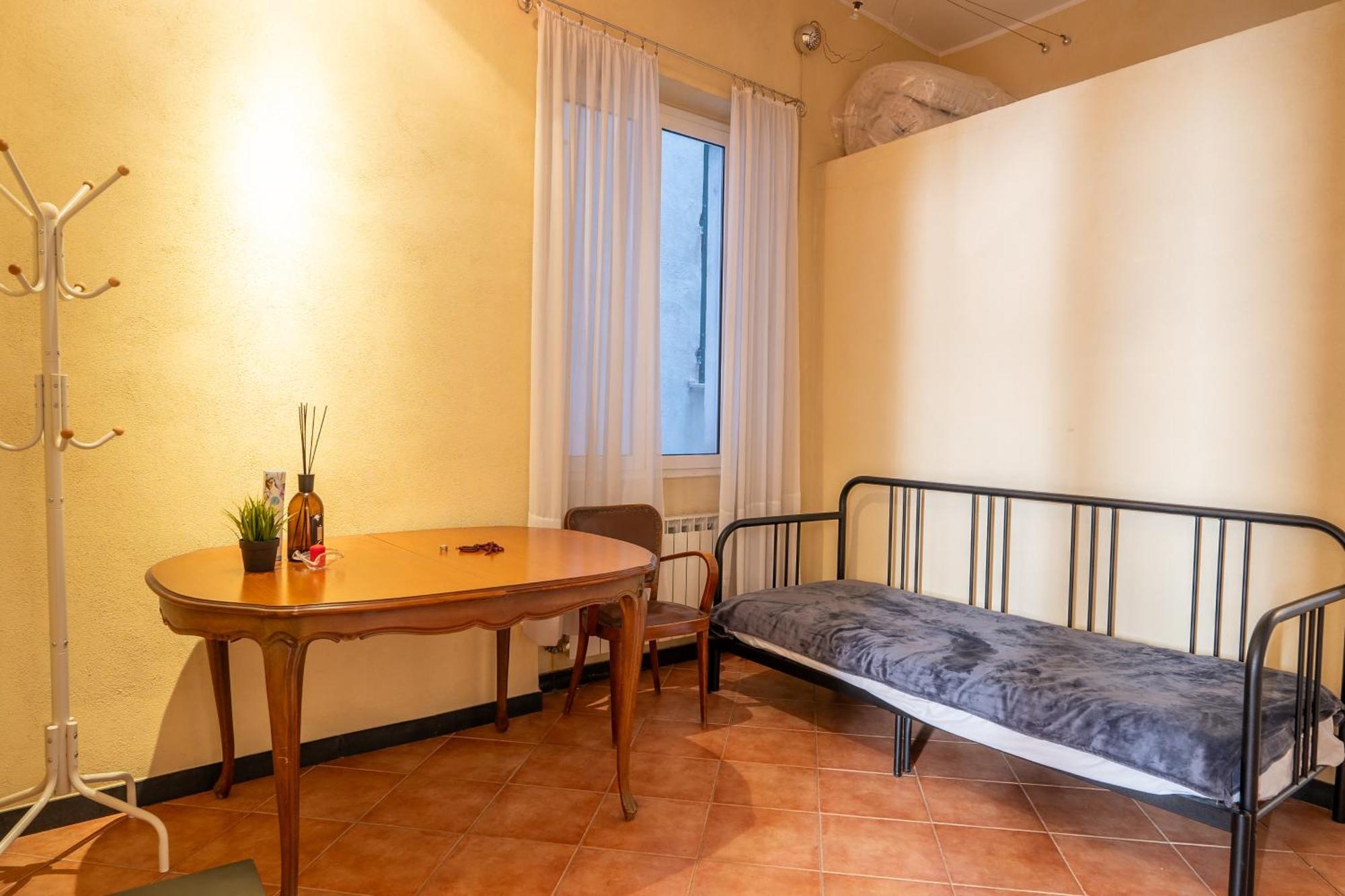 Lovingenoa - Prione - Green House *